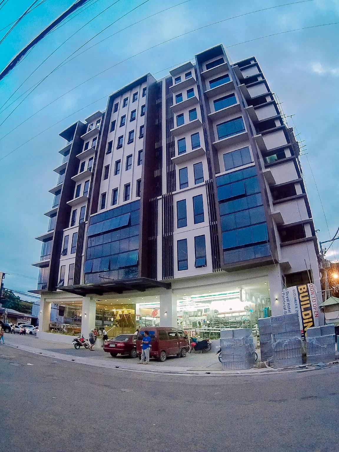 Mabolo Royal Hotel Cebu Exterior photo
